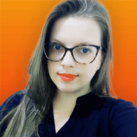 rebeca-square-500px